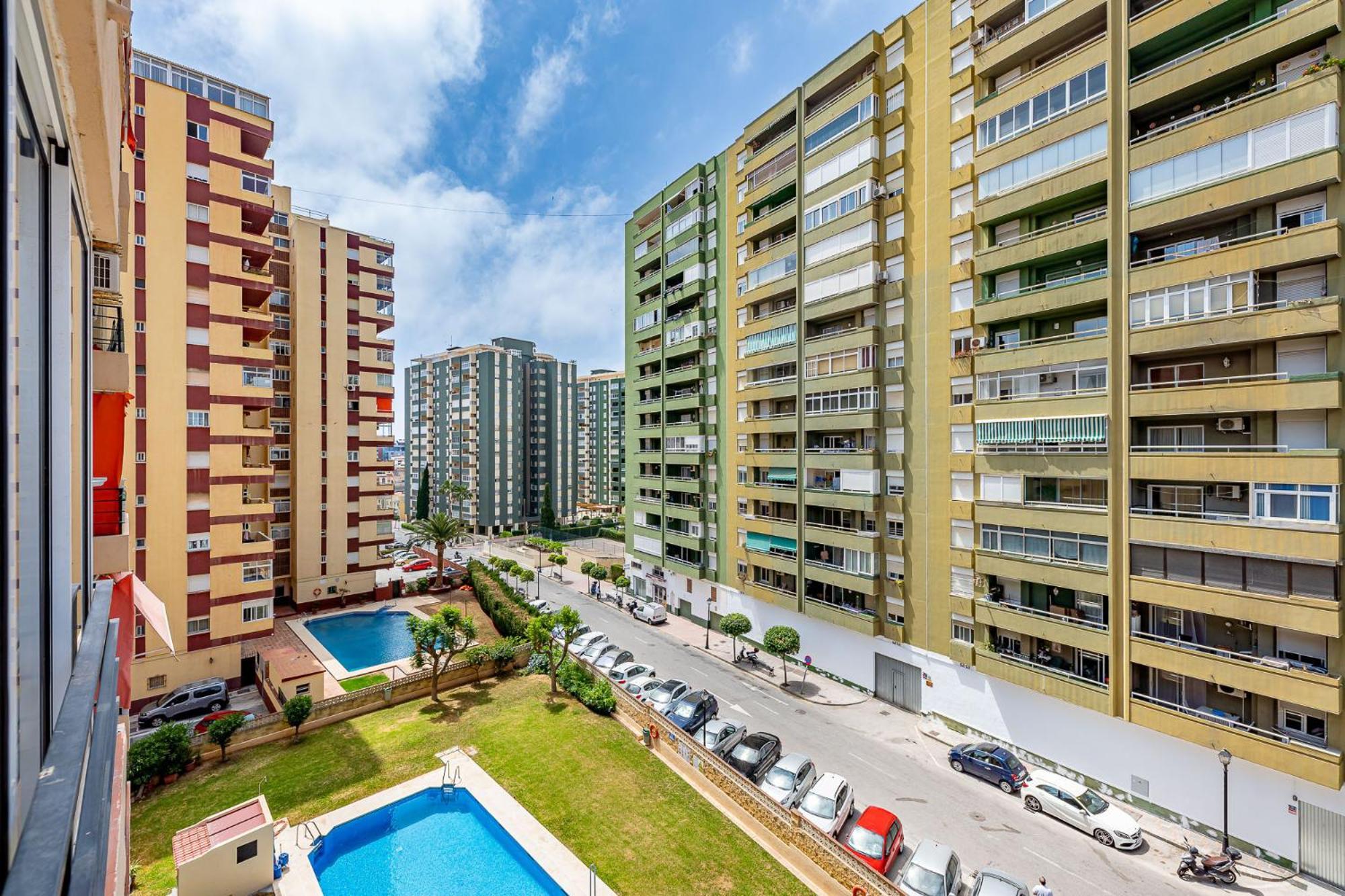 Los Boliches 3 Bed Ap Фуэнхирола Экстерьер фото